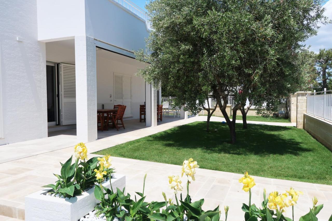 La Baia Apartments Torre Lapillo Ngoại thất bức ảnh