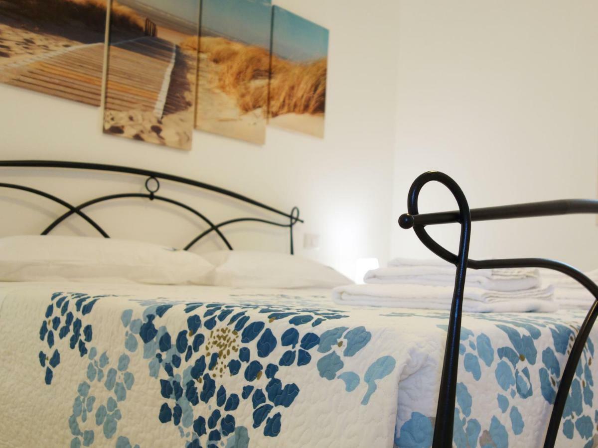 La Baia Apartments Torre Lapillo Ngoại thất bức ảnh