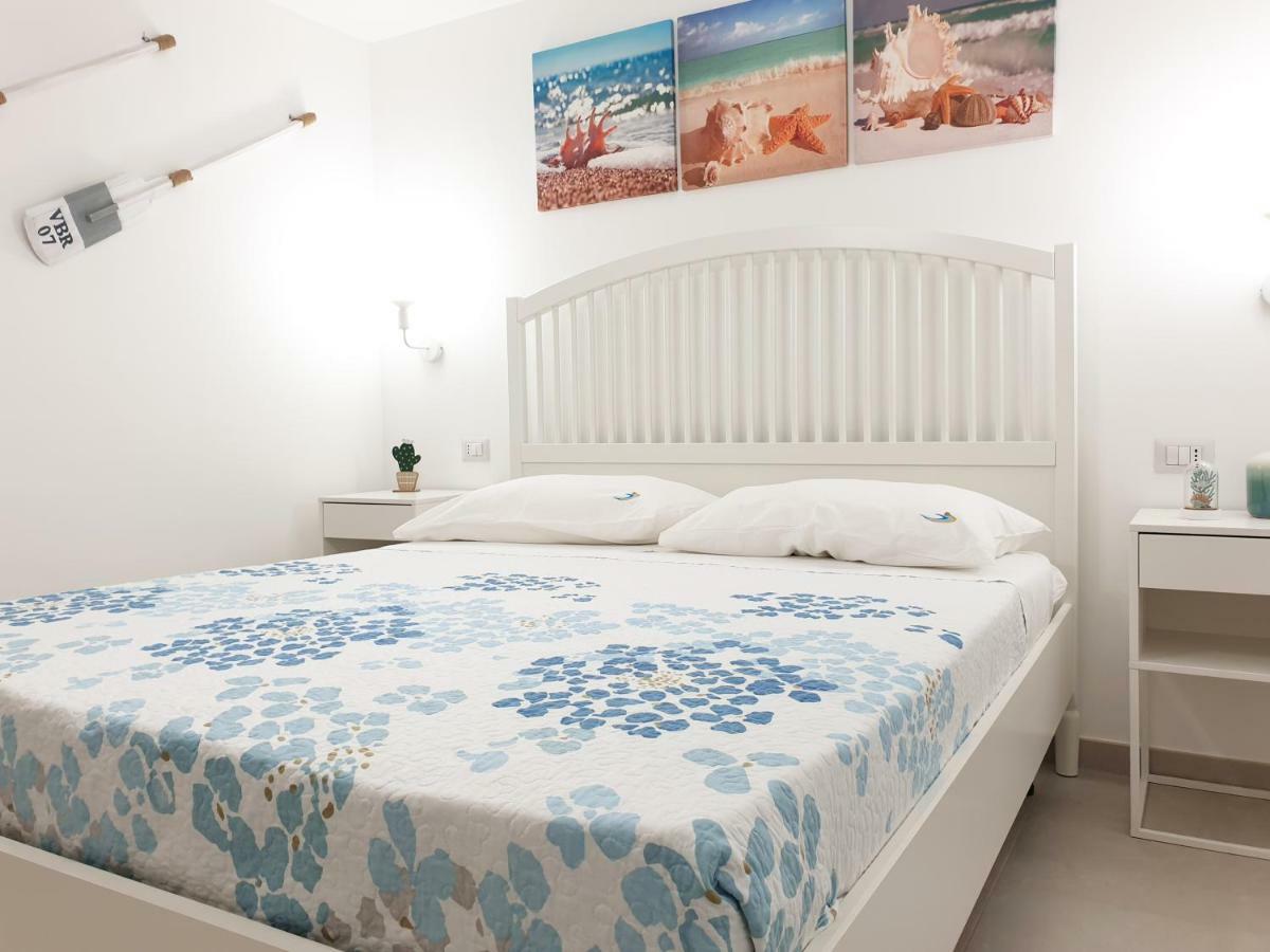 La Baia Apartments Torre Lapillo Ngoại thất bức ảnh
